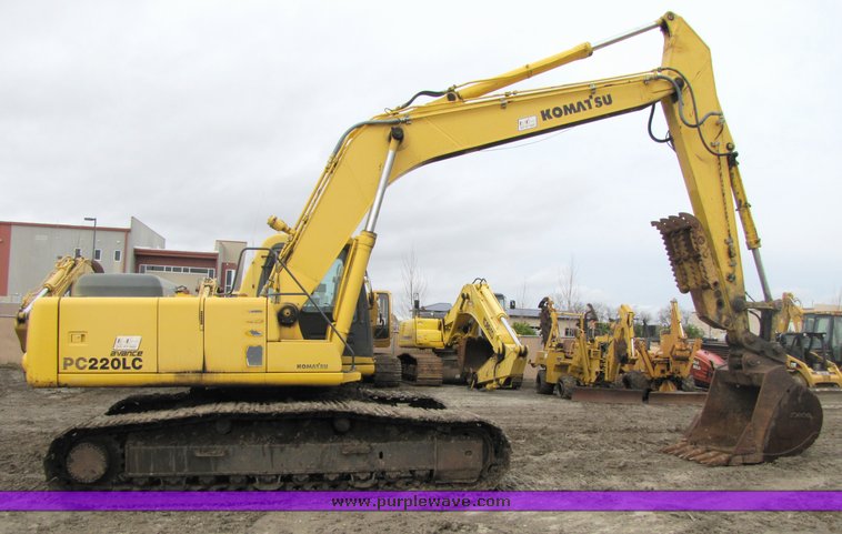 image for item 2157 1998 Komatsu PC220LC-6 hydraulic excavator