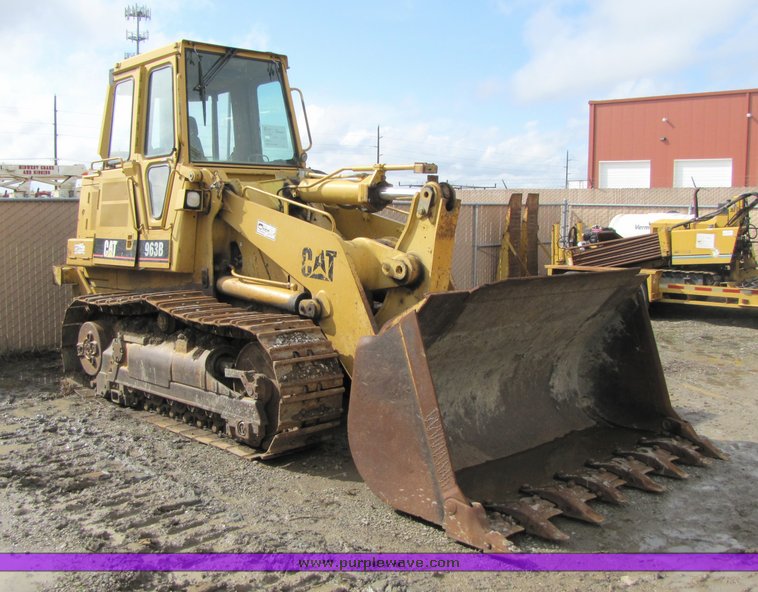 image for item 2160 1997 Caterpillar 963B track loader