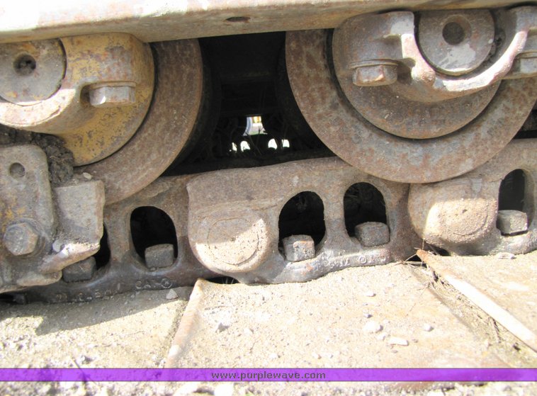 image for item 2160 1997 Caterpillar 963B track loader