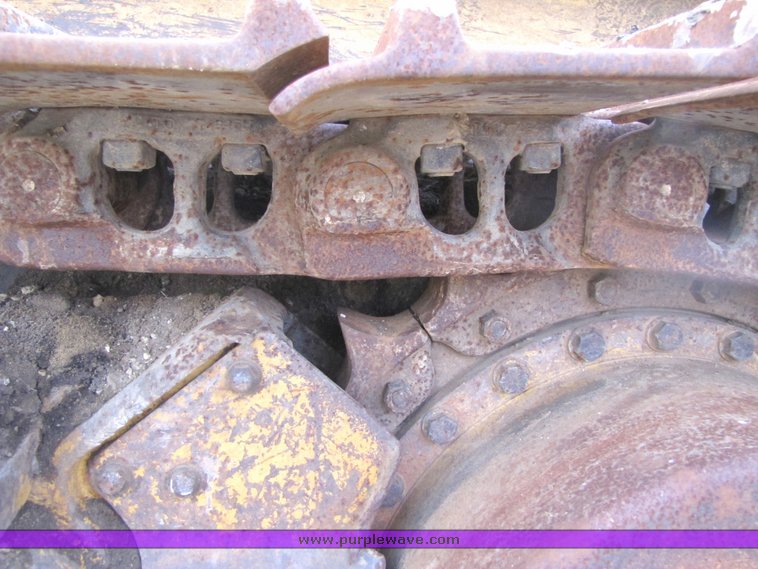 image for item 2160 1997 Caterpillar 963B track loader