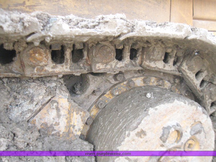 image for item 2161 1994 Caterpillar 963 track loader