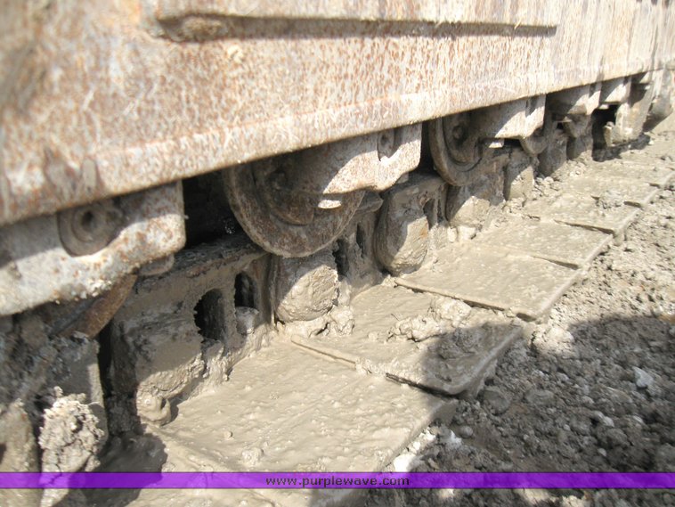 image for item 2161 1994 Caterpillar 963 track loader