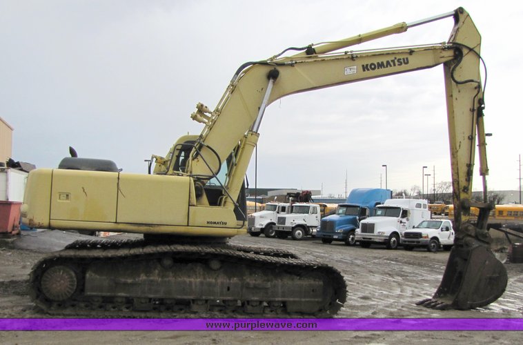 image for item 2163 1994 Komatsu PC250LC-6 hydraulic excavator