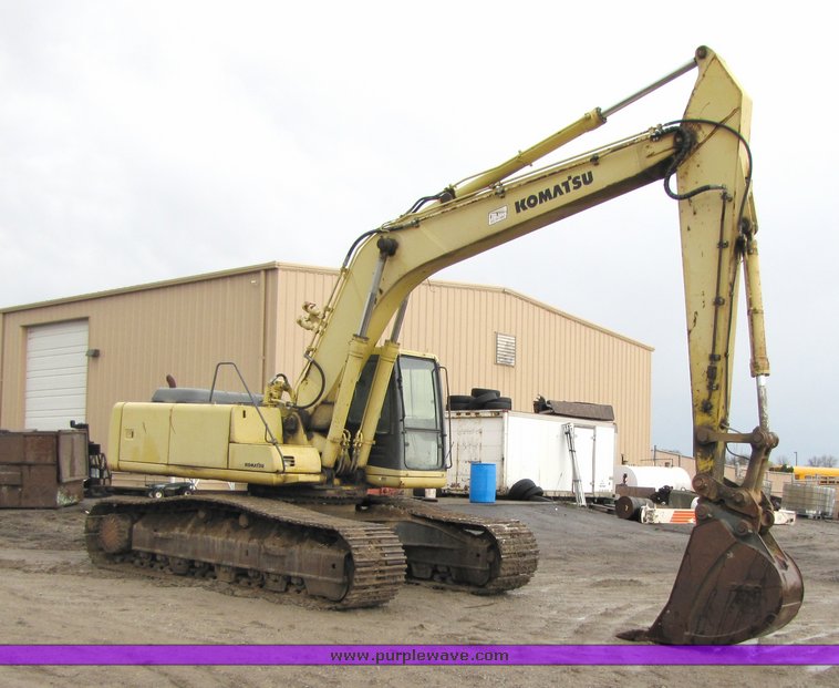 image for item 2163 1994 Komatsu PC250LC-6 hydraulic excavator