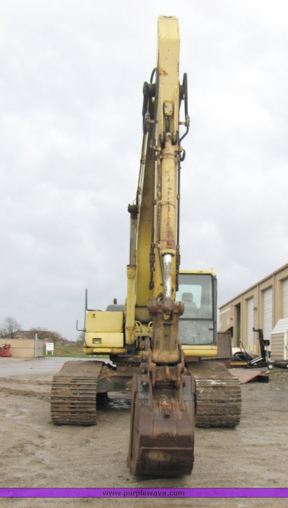 image for item 2163 1994 Komatsu PC250LC-6 hydraulic excavator