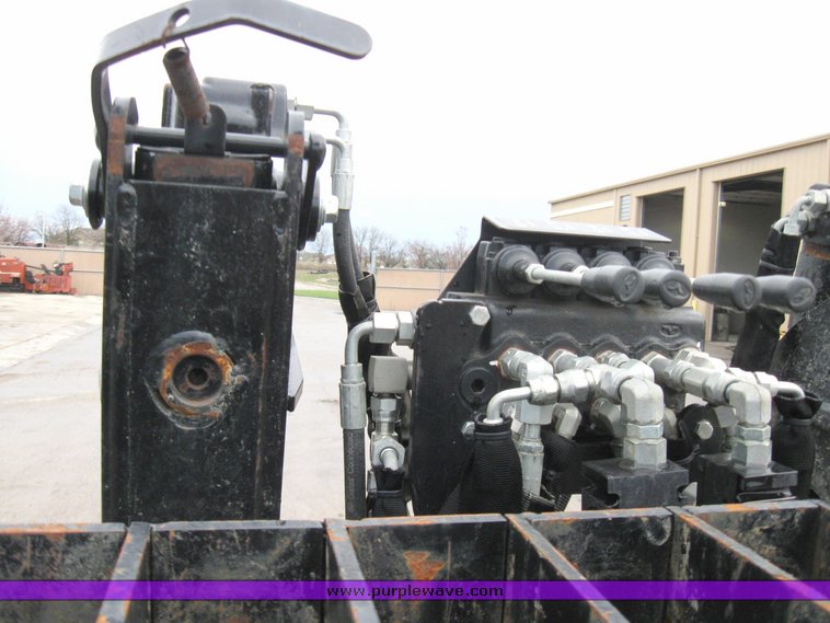 image for item 2164 2008 Ditch Witch JT2020 Mach 1 horizontal directional drill