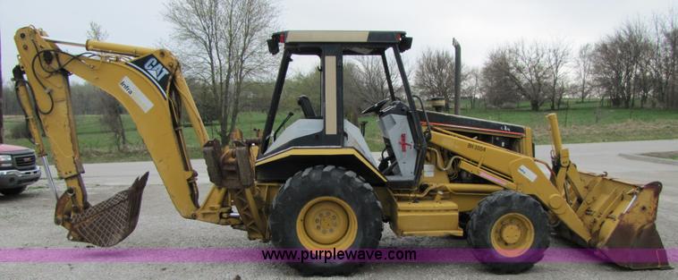 image for item 3008 1996 Caterpillar 416B backhoe loader