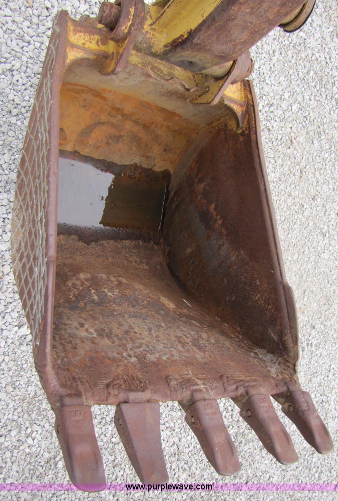 image for item 3008 1996 Caterpillar 416B backhoe loader