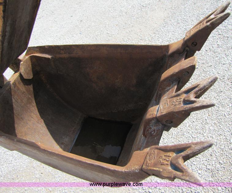 image for item 3010 1997 Case 580 Super L backhoe loader