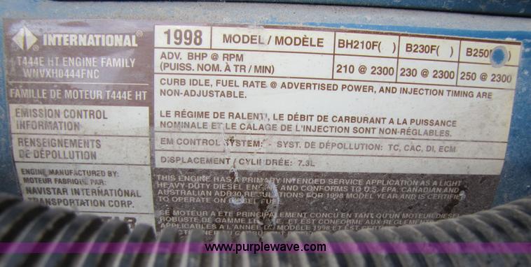 image for item 3011 1999 International 4700 bucket truck