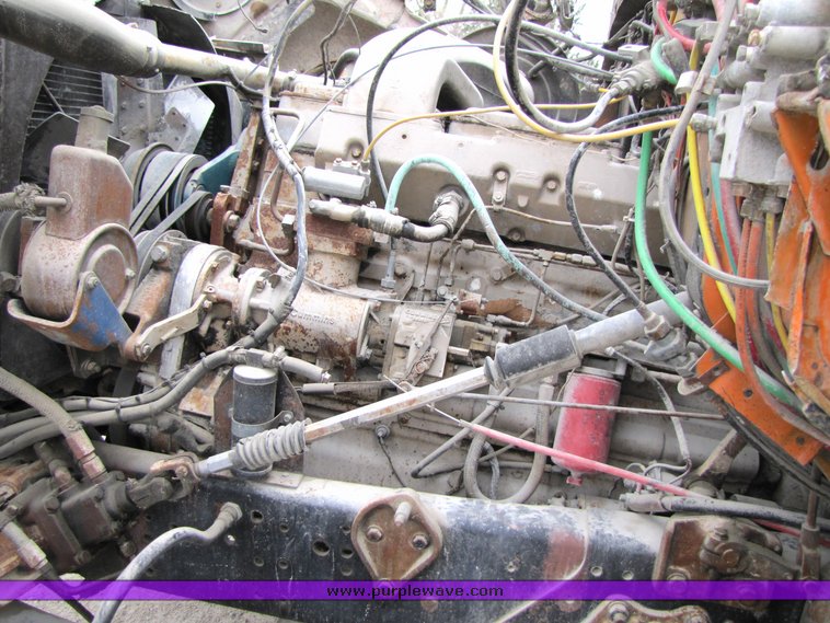 image for item 3035 1980 Ford 9000 tandem axle concrete truck