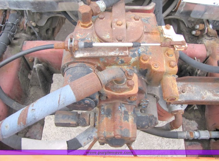 image for item 3035 1980 Ford 9000 tandem axle concrete truck