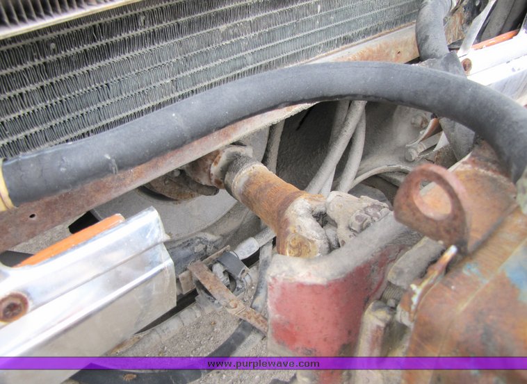 image for item 3035 1980 Ford 9000 tandem axle concrete truck