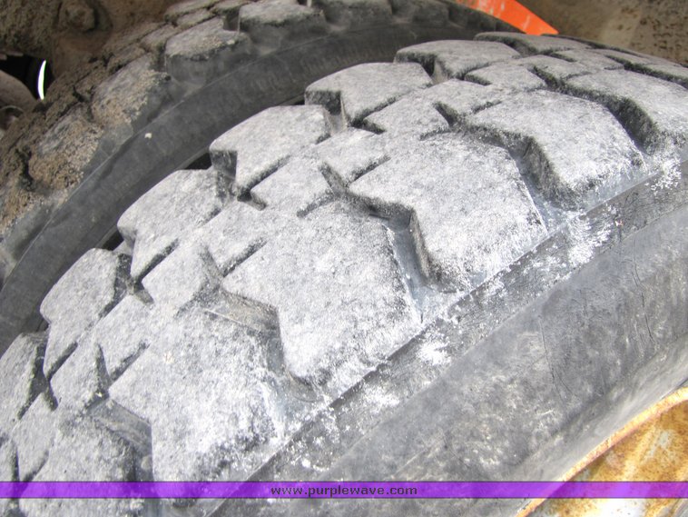 image for item 3035 1980 Ford 9000 tandem axle concrete truck