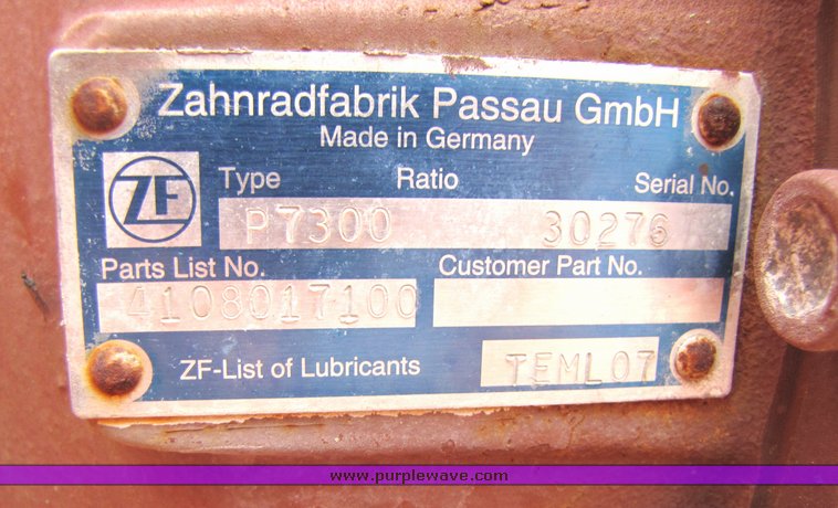 image for item 3036 1994 Ford L9000 tandem axle concrete truck