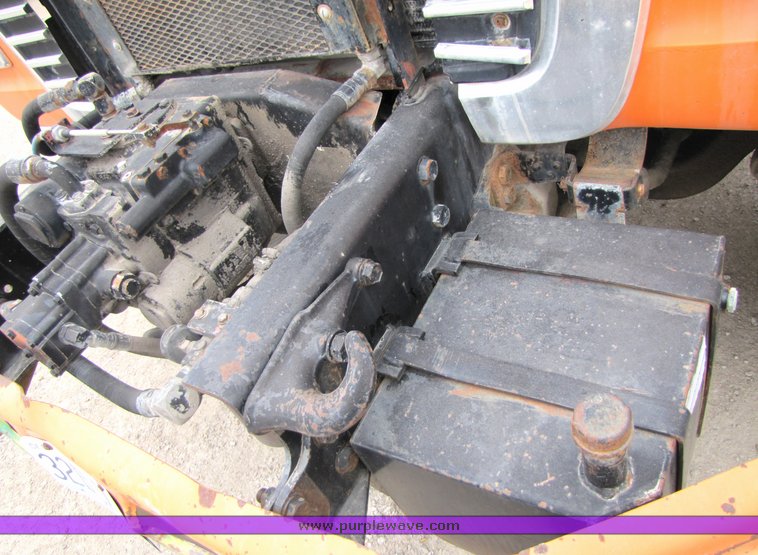 image for item 3036 1994 Ford L9000 tandem axle concrete truck