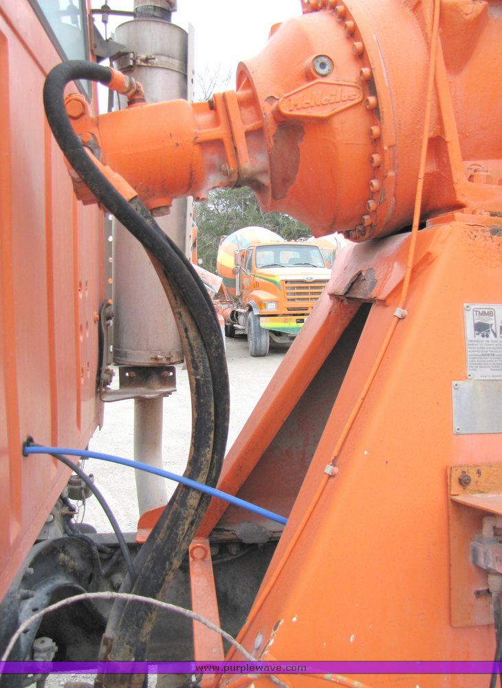 image for item 3037 1994 Ford L9000 tandem axle concrete mixer truck