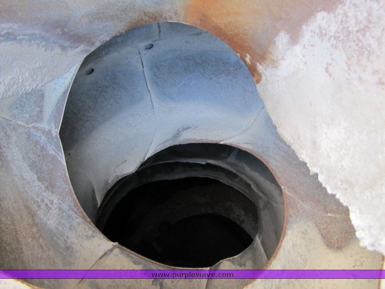 image for item 3044 1993 Mack 600 RD 600 cement mixer truck