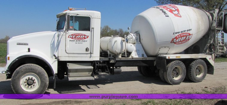 image for item 3045 1992 Kenworth Construct W900 cement mixer truck