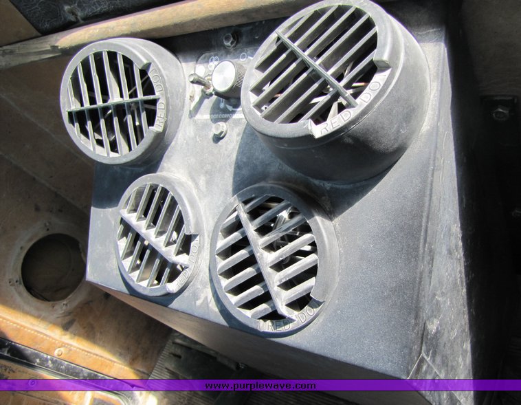 image for item 3045 1992 Kenworth Construct W900 cement mixer truck