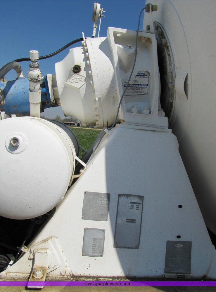 image for item 3045 1992 Kenworth Construct W900 cement mixer truck