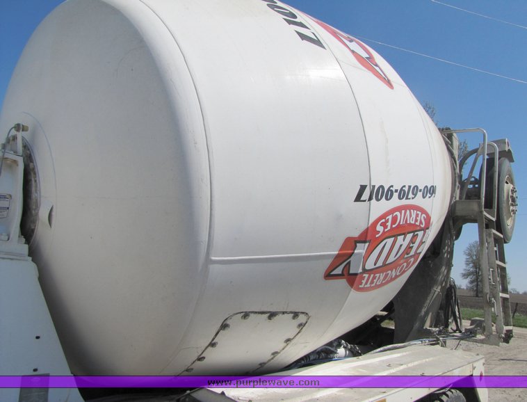 image for item 3045 1992 Kenworth Construct W900 cement mixer truck