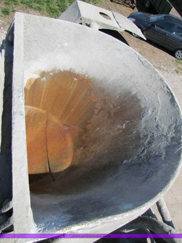 image for item 3045 1992 Kenworth Construct W900 cement mixer truck