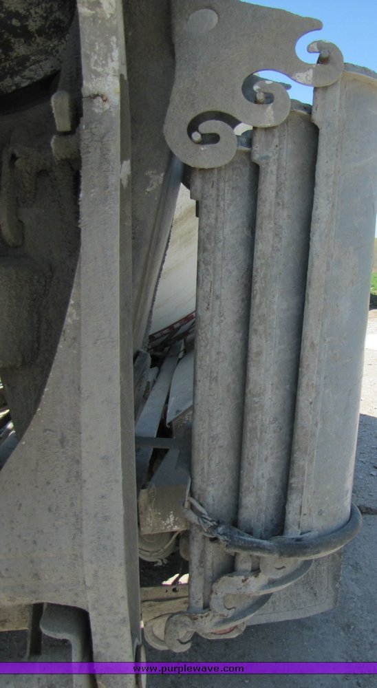 image for item 3045 1992 Kenworth Construct W900 cement mixer truck