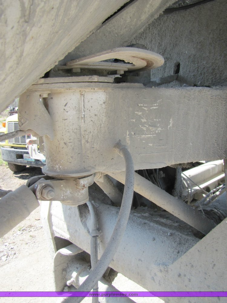 image for item 3045 1992 Kenworth Construct W900 cement mixer truck