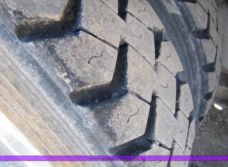 image for item 3045 1992 Kenworth Construct W900 cement mixer truck