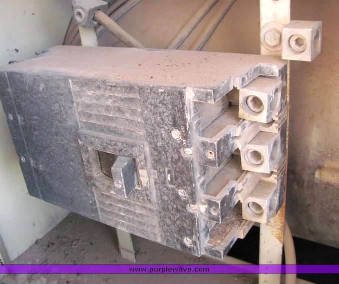 image for item 3087 250kW generator