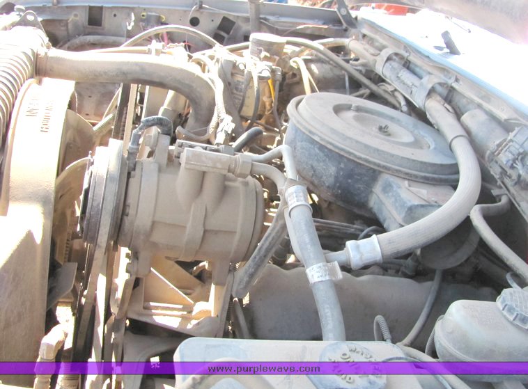 image for item 3088 1992 Ford F250 XLT extended cab pickup