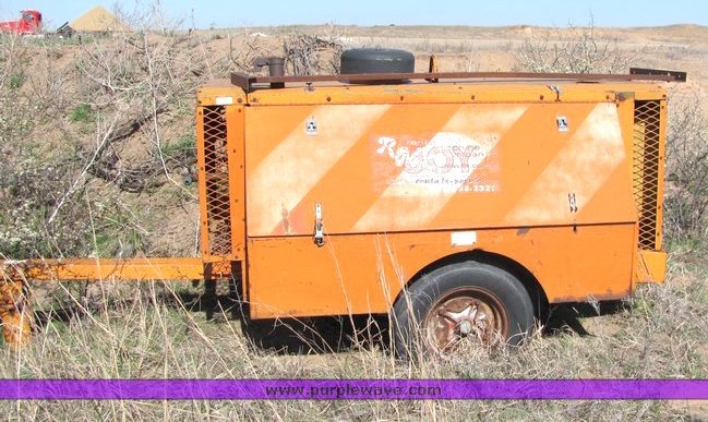 image for item 3089 Joy air compressor