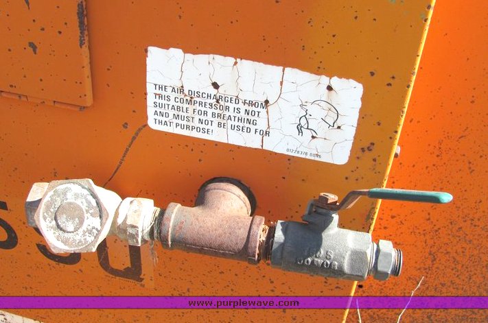 image for item 3089 Joy air compressor