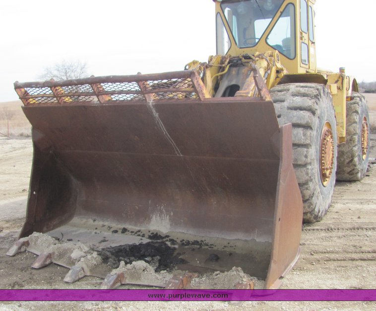 image for item 3097 1973 Caterpillar 988 wheel loader