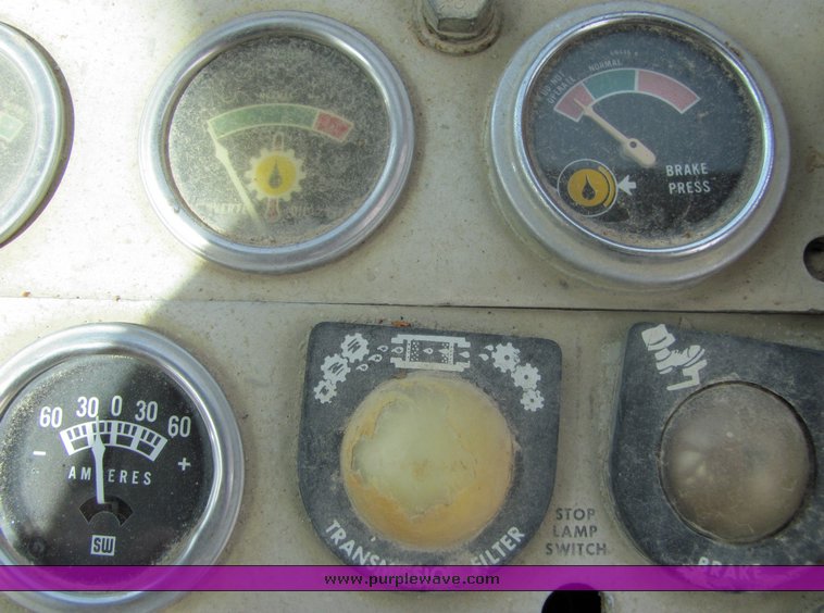 image for item 3097 1973 Caterpillar 988 wheel loader