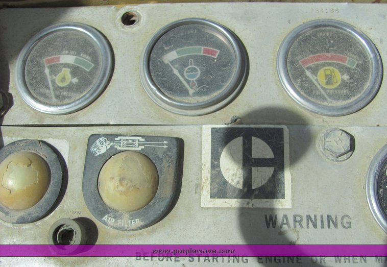 image for item 3097 1973 Caterpillar 988 wheel loader