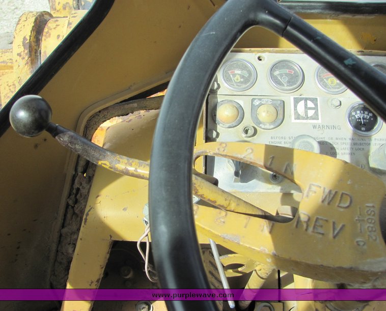 image for item 3097 1973 Caterpillar 988 wheel loader
