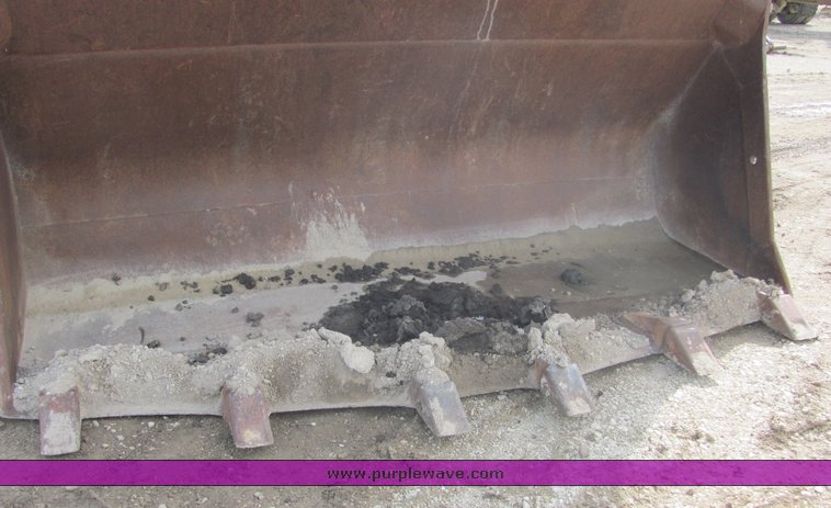 image for item 3097 1973 Caterpillar 988 wheel loader