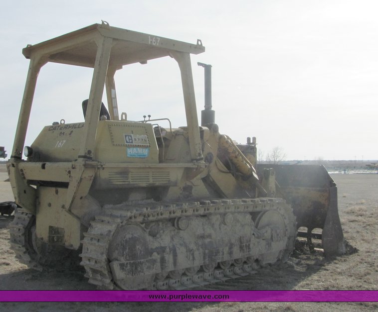 image for item 3103 1977 Caterpillar 977 track loader