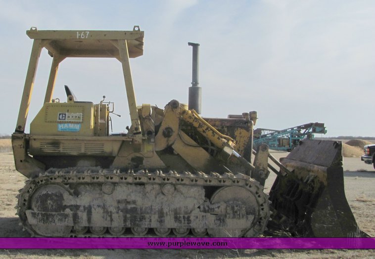 image for item 3103 1977 Caterpillar 977 track loader