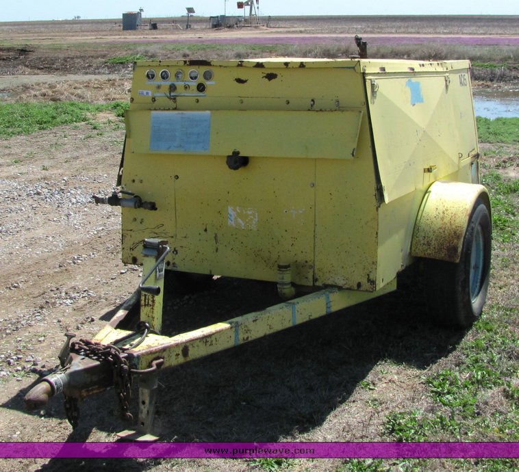 image for item 3123 Davey Compressor Co. air compressor