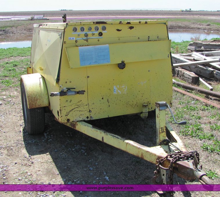 image for item 3123 Davey Compressor Co. air compressor