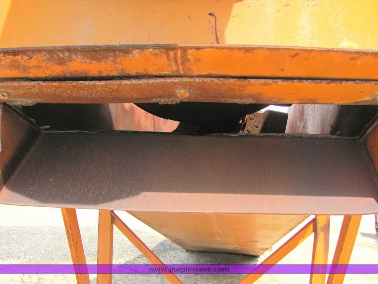 image for item 3129 Kolberg log wash/sand screw