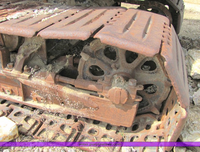 image for item 3132 Northwest track crane