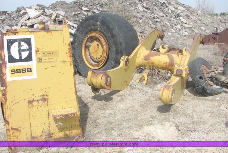 image for item 3133 Caterpillar 988B parts