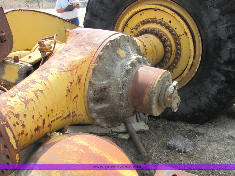 image for item 3133 Caterpillar 988B parts