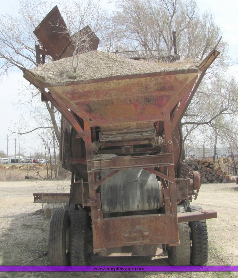 image for item 3134 Pioneer 230 combination plant