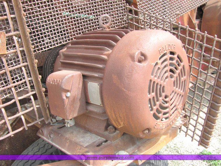 image for item 3134 Pioneer 230 combination plant