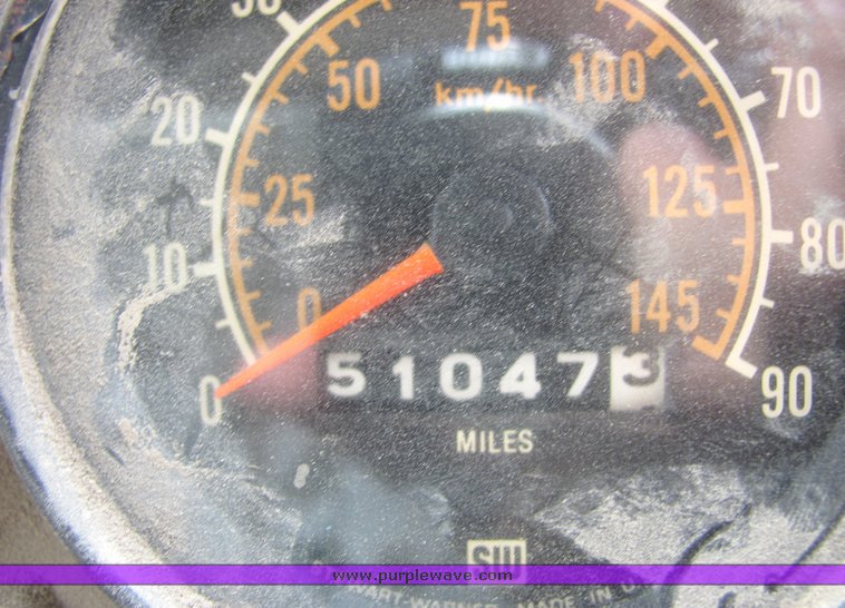 image for item 3139 Mobil Sweeper street sweeper